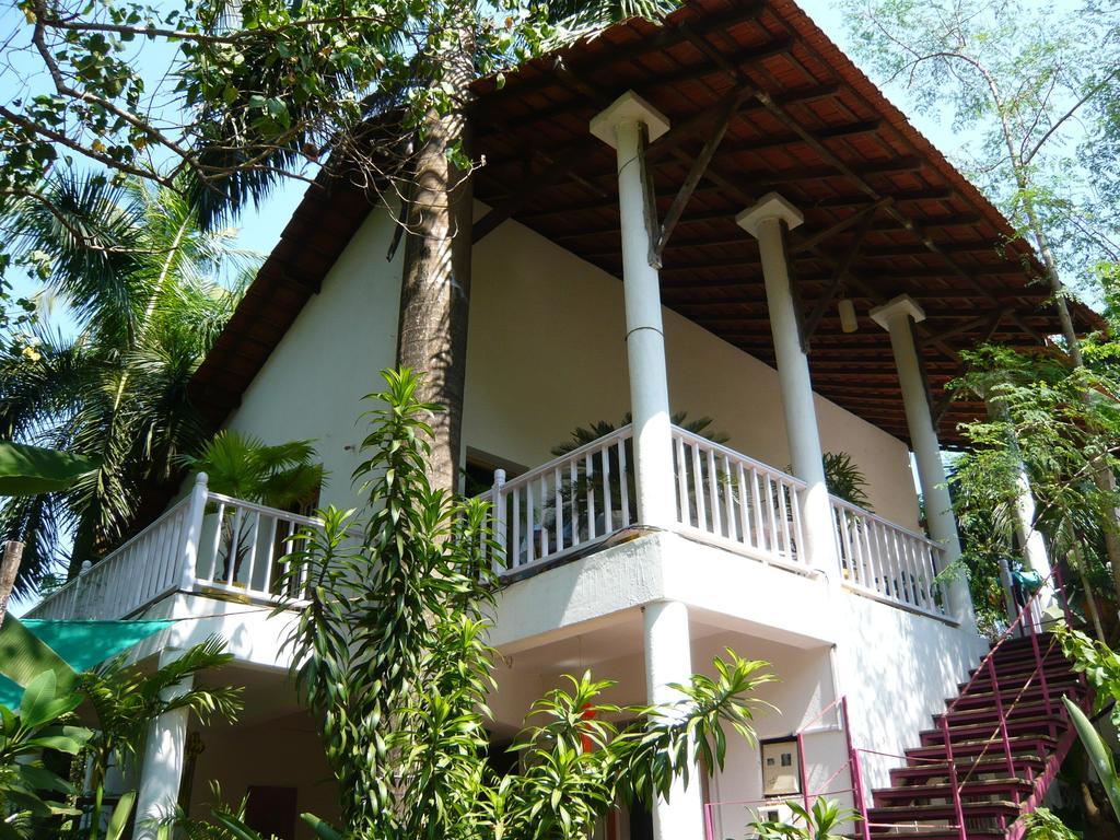 Michele'S Garden Anjuna Exterior foto