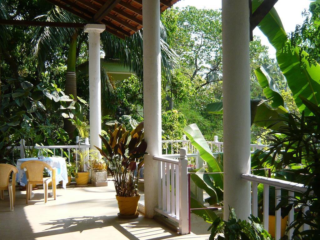 Michele'S Garden Anjuna Exterior foto
